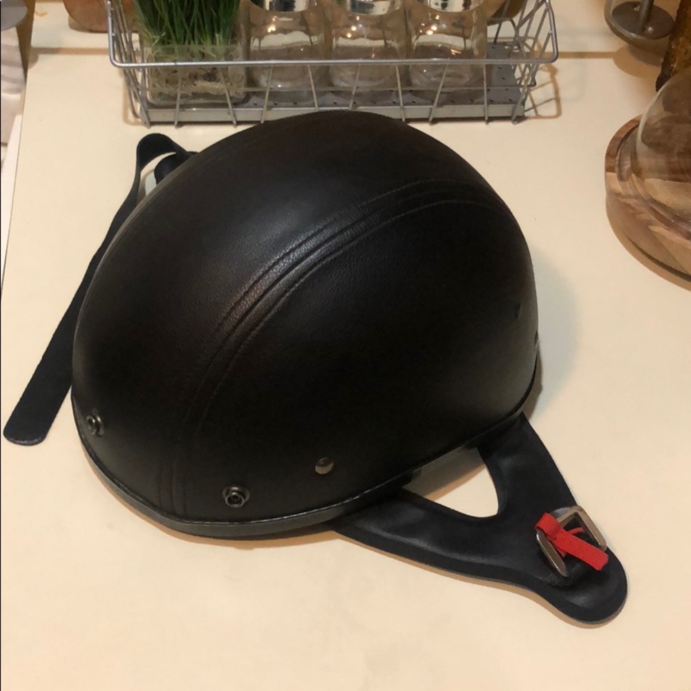 Motorcycle Helmet EUC Worn Twice